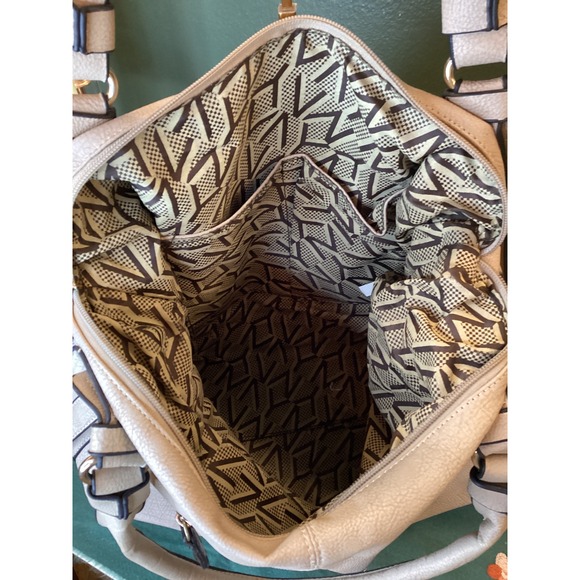 Marc New York Beige Faux Leather Shoulder Bag With Decorative Braiding - Picture 4 of 6